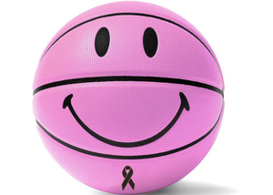 Ballon de basket Smiley Chinatown BCRF rose en édition limitée 1/100