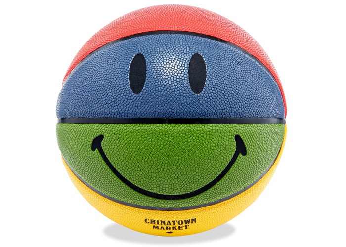 Ballon de basket Chinatown Market x Puma Smiley