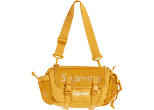 Charger l&#39;image dans la galerie, Sac banane Supreme Gold
