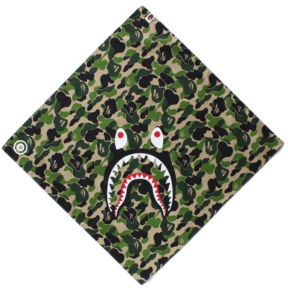 Bandana camouflage requin Bape vert