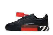 Charger l&#39;image dans la galerie, OFF-WHITE Vulc Low Cuir Noir
